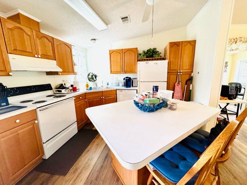 22 Henry Drive a Winter Haven, FL Mobile or Manufactured Home for Sale